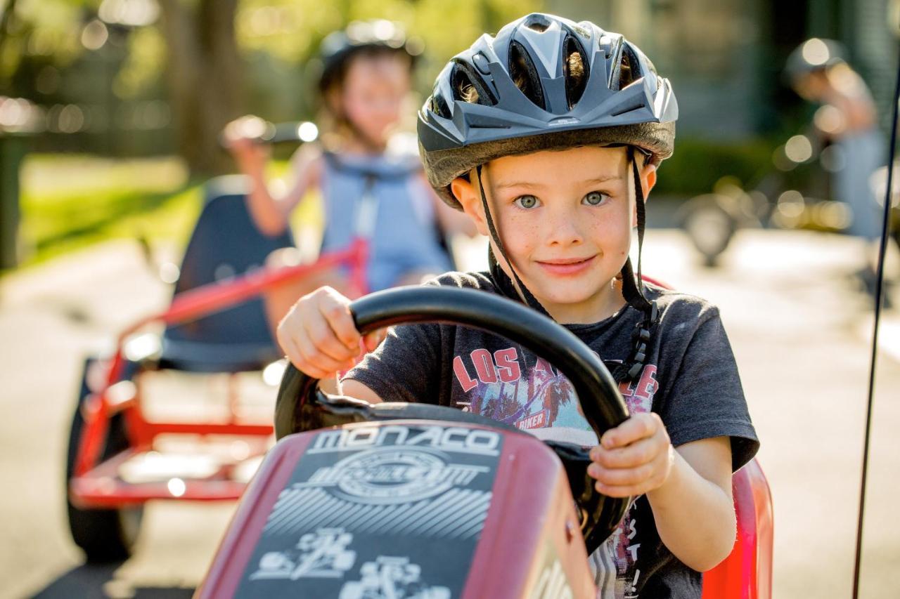 Nrma Ballarat Holiday Park 外观 照片